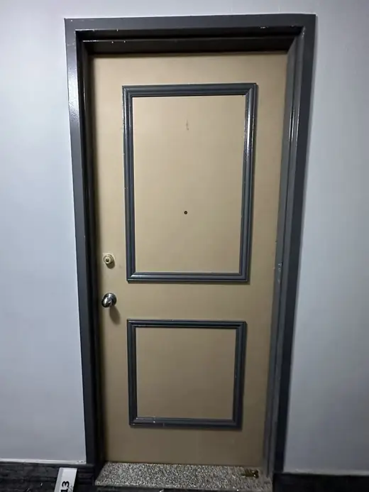 New apartment entry door in Ajax after replacement