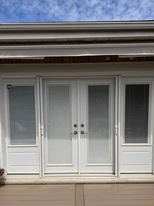 After: Garden Door Glass with Built-In Blinds Replaced in Halton Hills - Halton Hills
