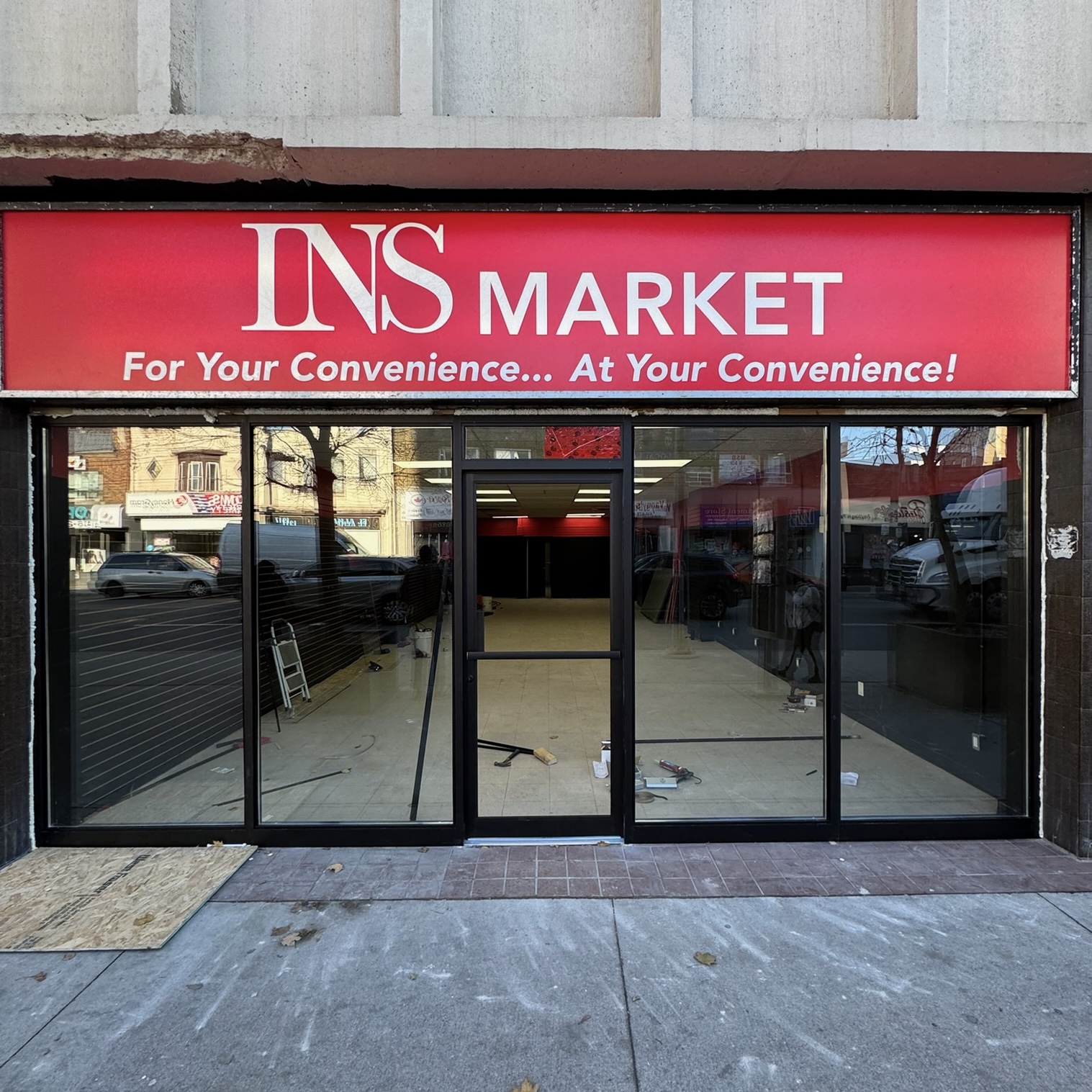 Finished aluminum storefront entrance replacement for retail space